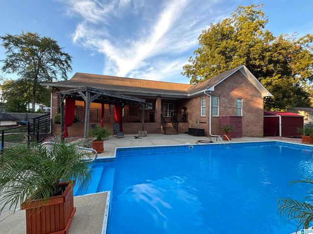 605 E 20TH STREET, Jasper, AL 35501