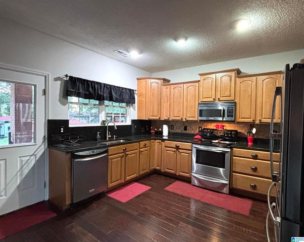 605 E 20TH STREET, Jasper, AL 35501