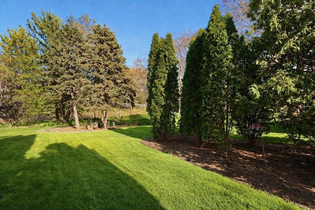 2869 Dartmouth Drive, Janesville, WI 53548