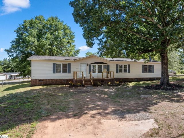 139 Blue Ridge Road, Campobello, SC 29322