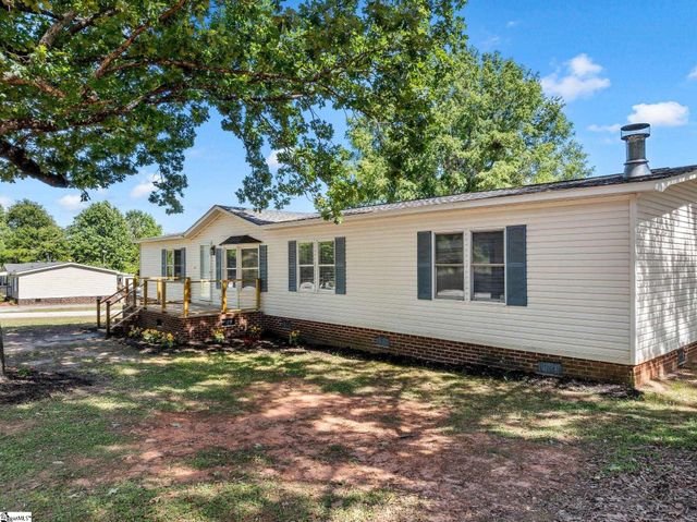 139 Blue Ridge Road, Campobello, SC 29322