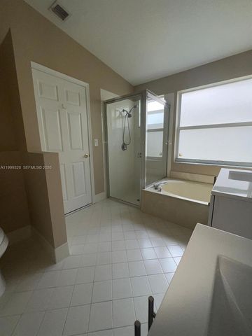 15624 SW 52nd Ct, Miramar, FL 33027