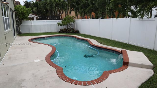 15624 SW 52nd Ct, Miramar, FL 33027