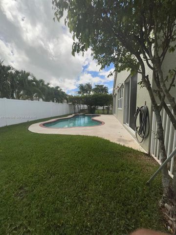 15624 SW 52nd Ct, Miramar, FL 33027