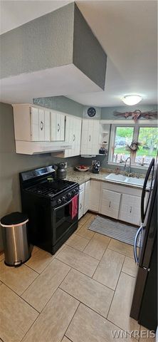 1087 100th Street, Niagara Falls, NY 14304