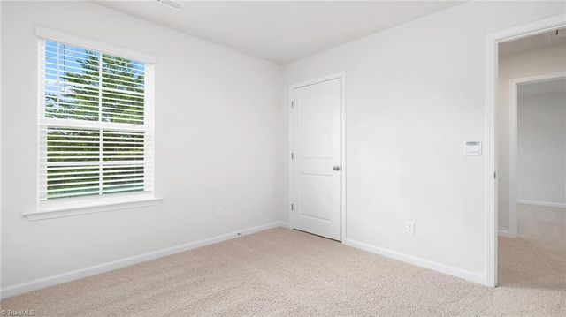 626 Beechwood Circle, Thomasville, NC 27360