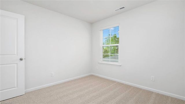 626 Beechwood Circle, Thomasville, NC 27360