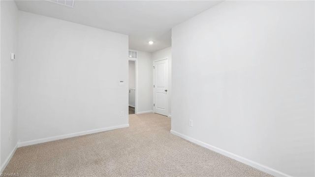 626 Beechwood Circle, Thomasville, NC 27360