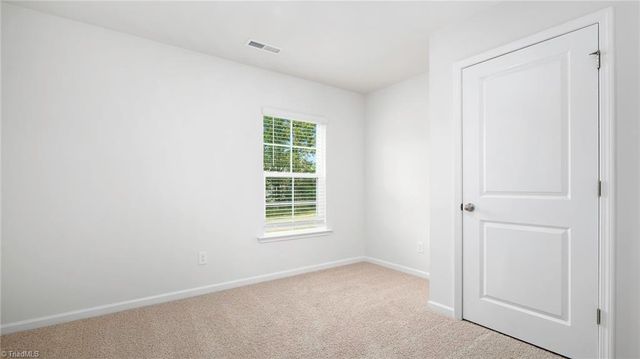 626 Beechwood Circle, Thomasville, NC 27360