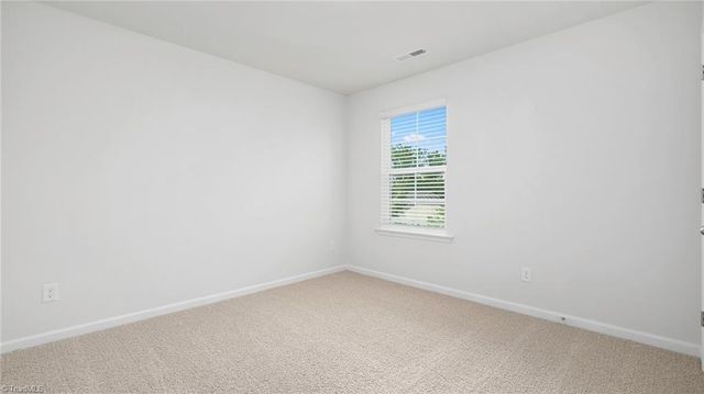 626 Beechwood Circle, Thomasville, NC 27360