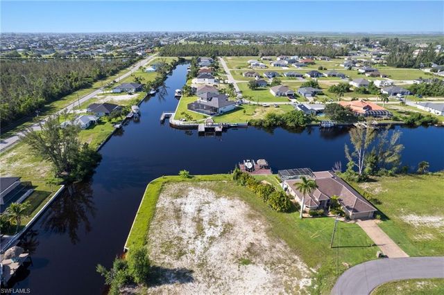 2701 NW 41st AVE, Cape Coral, FL 33993