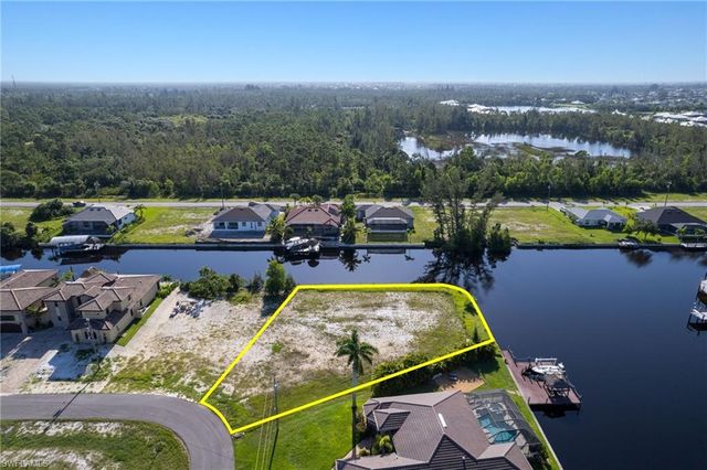 2701 NW 41st AVE, Cape Coral, FL 33993