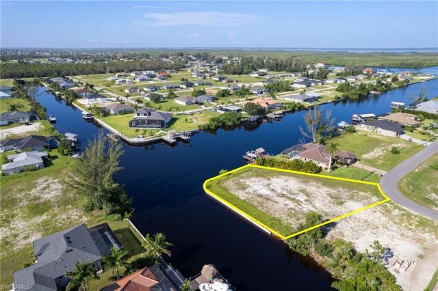 2701 NW 41st AVE, Cape Coral, FL 33993