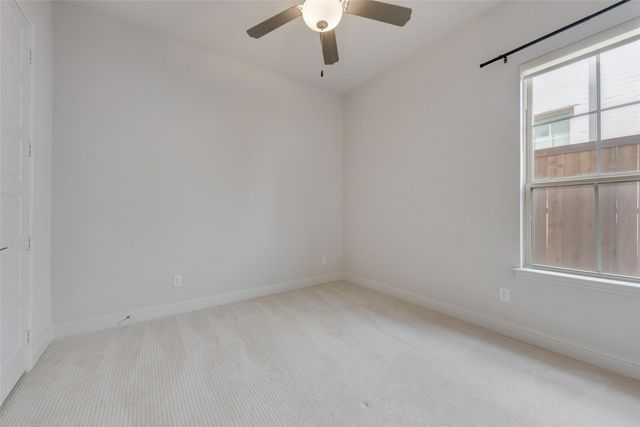 4556 La Roche Avenue, Carrollton, TX 75010
