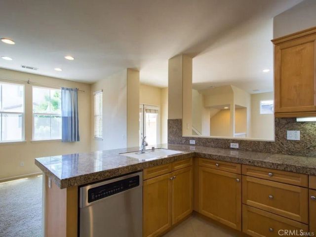 7 Silvermaple, Irvine, CA 92618