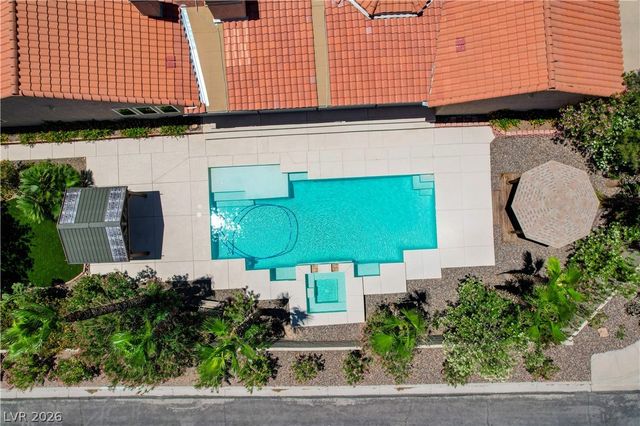 7441 Darby Avenue, Las Vegas, NV 89117