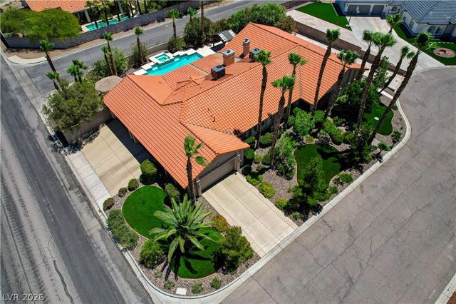 7441 Darby Avenue, Las Vegas, NV 89117