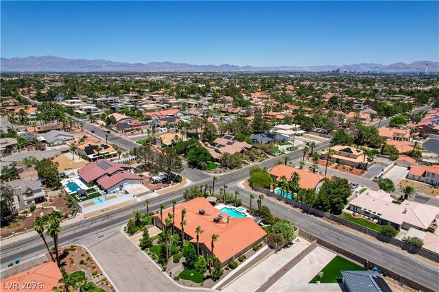 7441 Darby Avenue, Las Vegas, NV 89117