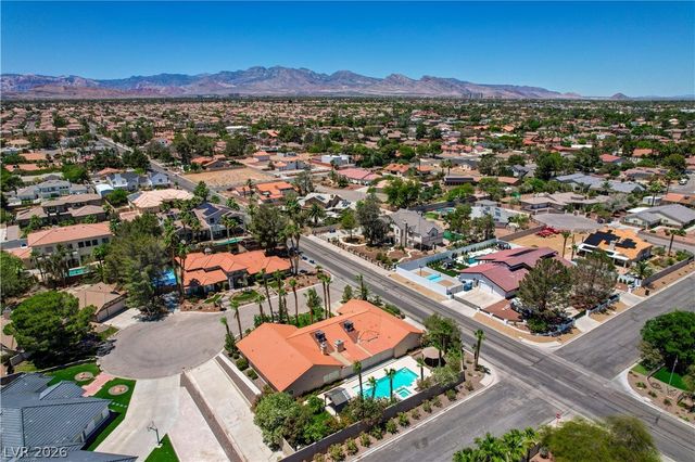 7441 Darby Avenue, Las Vegas, NV 89117