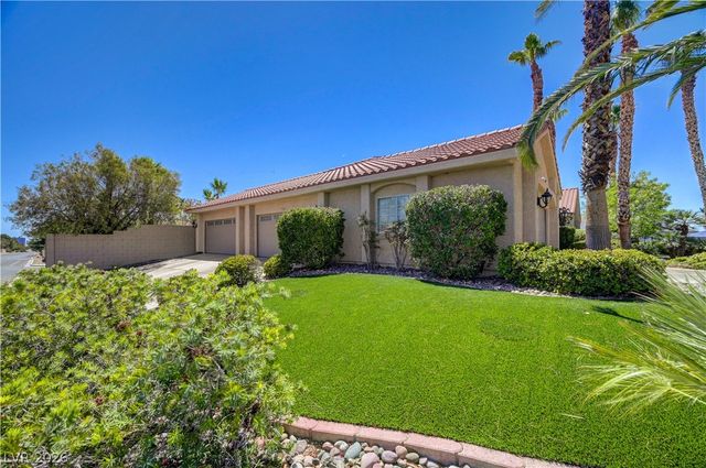 7441 Darby Avenue, Las Vegas, NV 89117