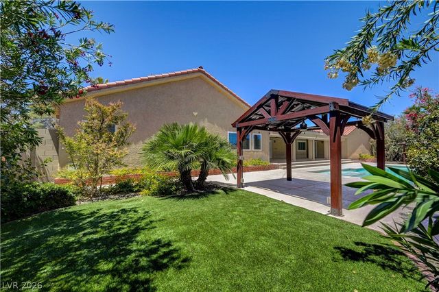 7441 Darby Avenue, Las Vegas, NV 89117