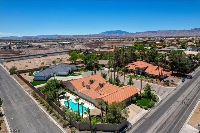 7441 Darby Avenue, Las Vegas, NV 89117