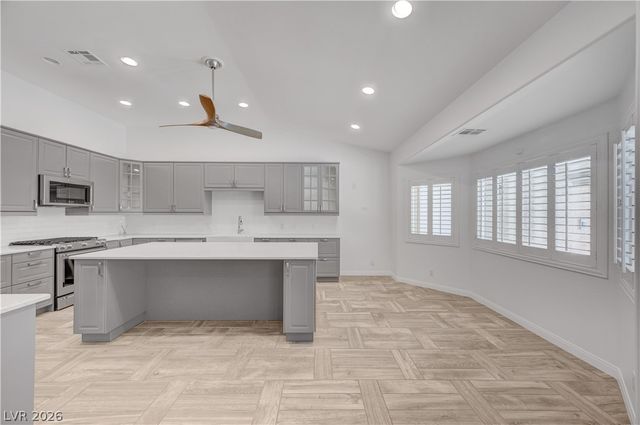 7441 Darby Avenue, Las Vegas, NV 89117