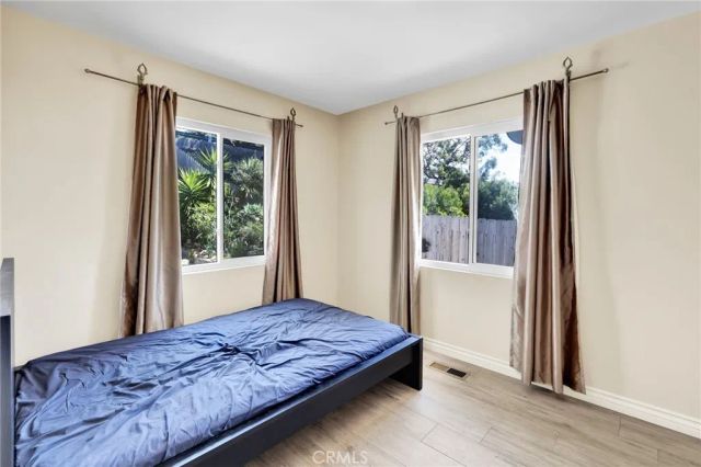 5661 Ladybird, La Jolla, CA 92037