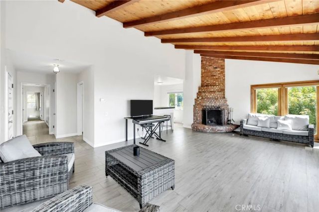 5661 Ladybird, La Jolla, CA 92037