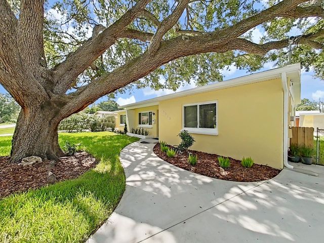 4610 W BAY VILLA AVENUE, Tampa, FL 33611