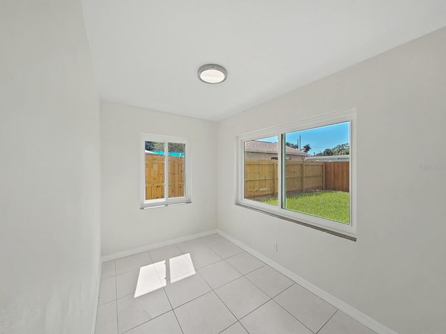 4610 W BAY VILLA AVENUE, Tampa, FL 33611