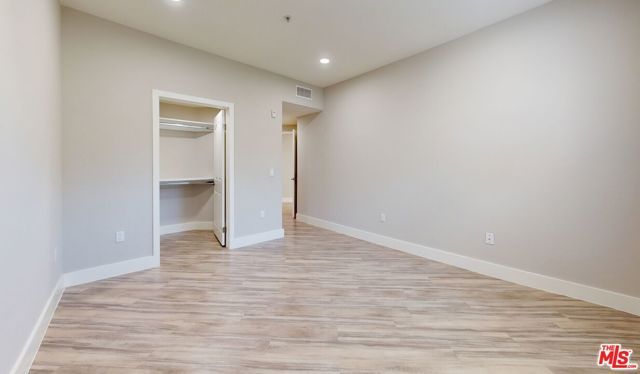 6280 W 3rd Street 4-137, Los Angeles, CA 90036
