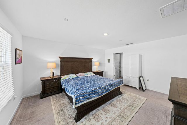 7473 Penfield Dr, Sacramento, CA 95829