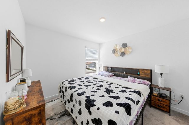 7473 Penfield Dr, Sacramento, CA 95829