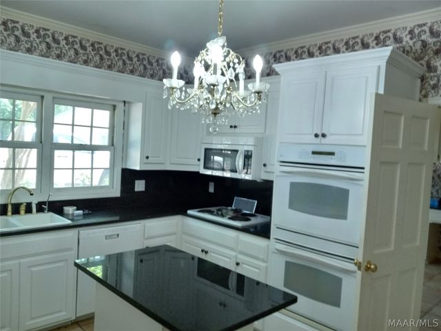 160 Briar Lane, Pike Road, AL 36064