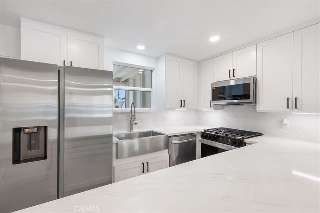 19300 Ambassador, Corona, CA 92881