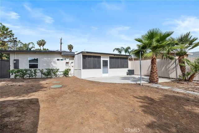 19300 Ambassador, Corona, CA 92881