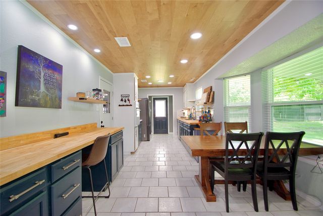 437 Pecan Drive, Aledo, TX 76008