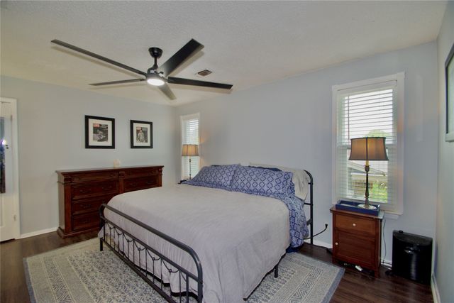 437 Pecan Drive, Aledo, TX 76008