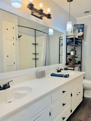 437 Pecan Drive, Aledo, TX 76008