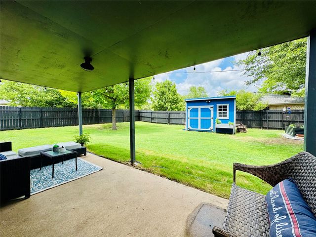 437 Pecan Drive, Aledo, TX 76008