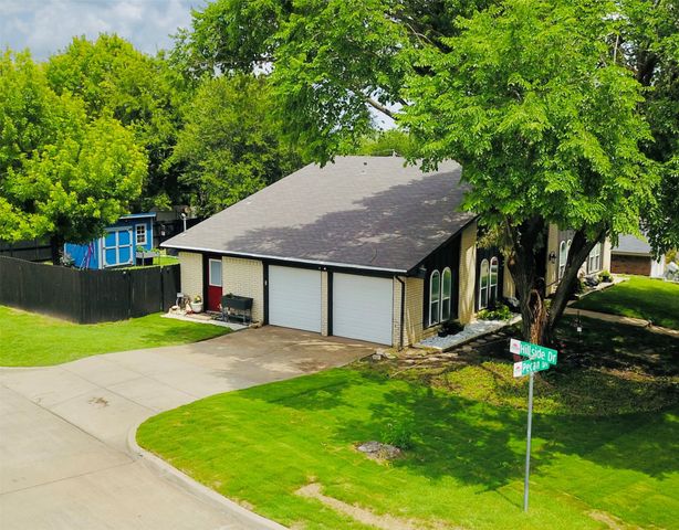 437 Pecan Drive, Aledo, TX 76008