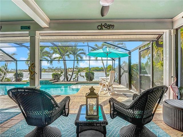 18013 Royal Tree PKWY, Naples, FL 34114