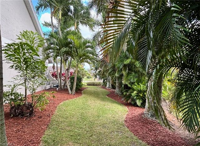 18013 Royal Tree PKWY, Naples, FL 34114