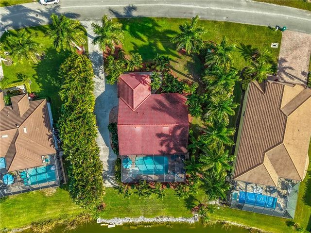 18013 Royal Tree PKWY, Naples, FL 34114