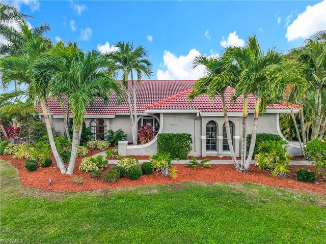 18013 Royal Tree PKWY, Naples, FL 34114