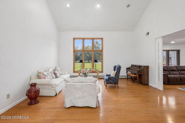 4 Cuomo Court, Millstone, NJ 08535