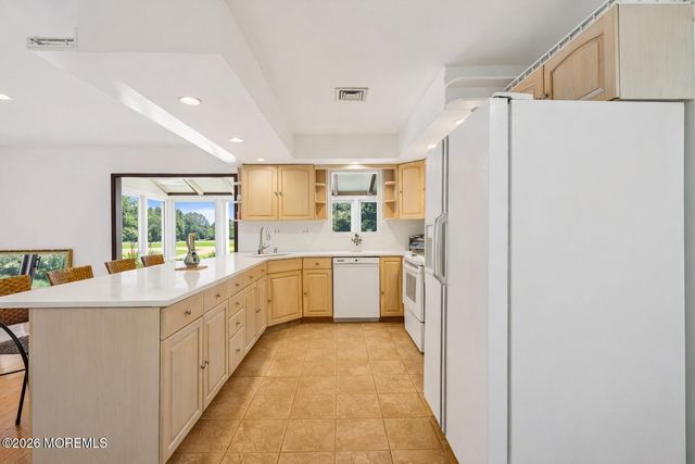 4 Cuomo Court, Millstone, NJ 08535