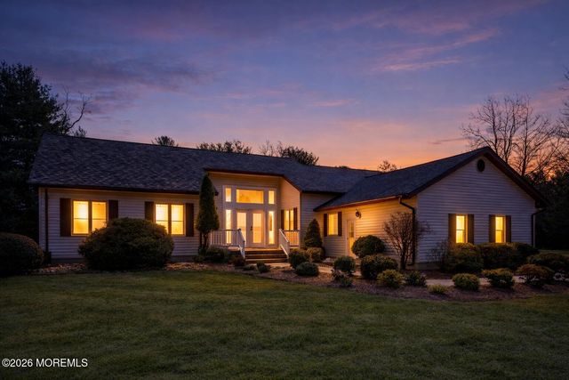 4 Cuomo Court, Millstone, NJ 08535