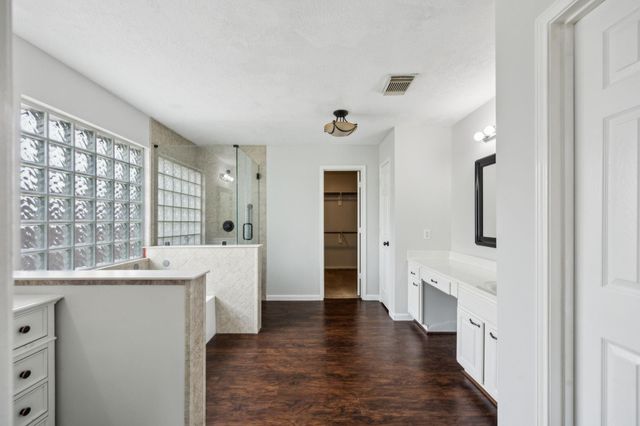 23026 Eastgate Village Drive, Spring, TX 77373